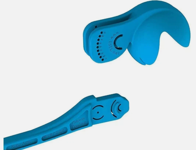 Cricket Ball Throwers | The Most Advanced - Leverage RoboArm and RoboArm Mini |