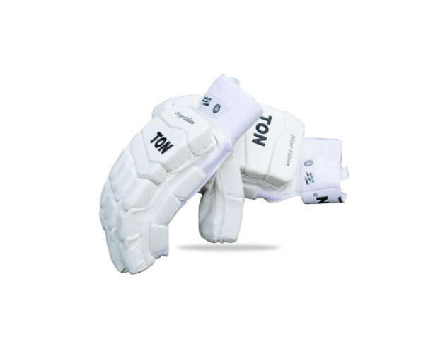 Ton Player Edition Batting Cricket Gloves