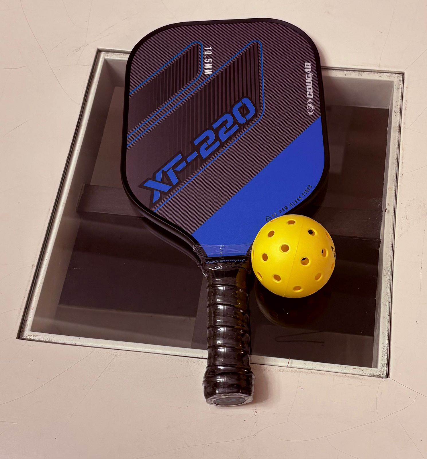 Pickleball Paddle Set XF-220 Cougar Racket Ball | Durable & Lightweight