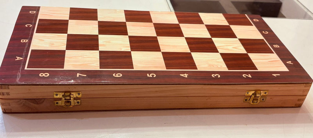 Wooden foldable Chess Board with 32 Pcs | Portable Travel Chess Set