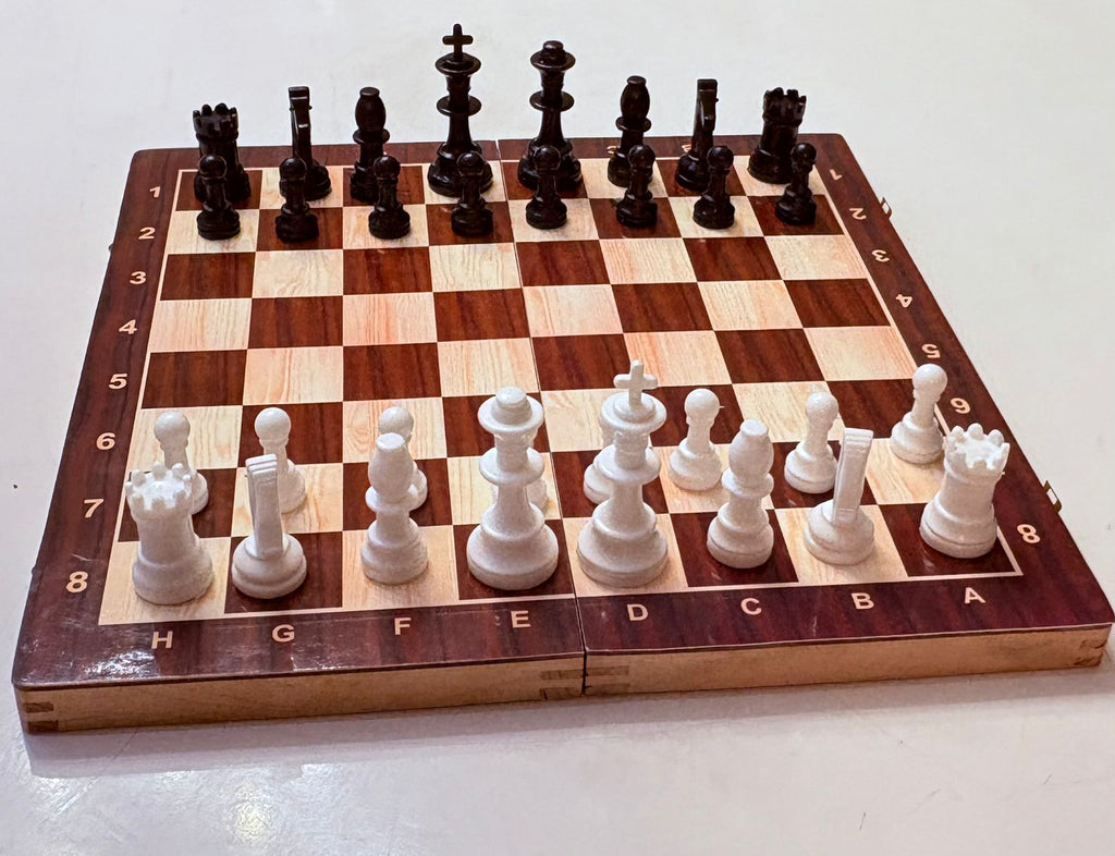 Wooden foldable Chess Board with 32 Pcs | Portable Travel Chess Set